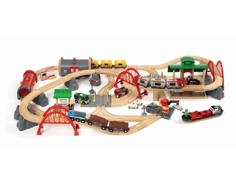 BRIO Deluxe Railway Set Train Set 