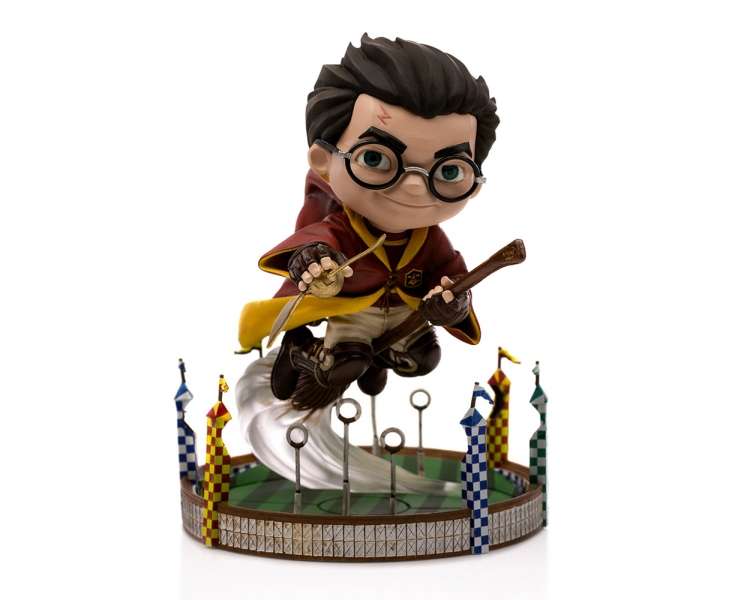 Harry Potter - At the Quiddich Match Figure