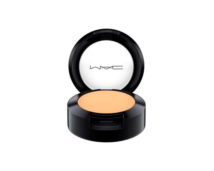 MAC Studio Finish SPF 35 Concealer