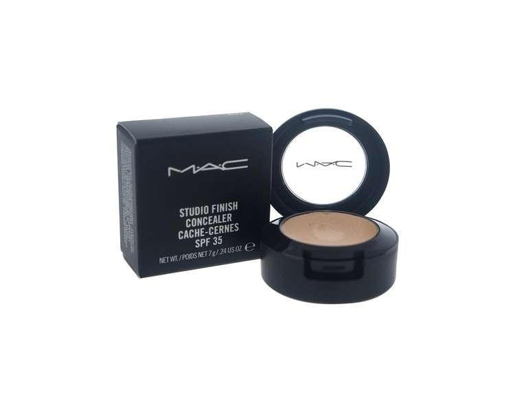 MAC Studio Finish Concealer SPF 35 NC20 0.24 Ounce