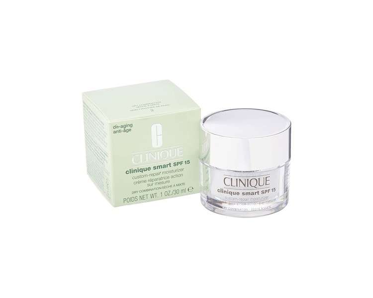 Clinique Smart Custom Repair Face Moisturizer SPF15 30ml