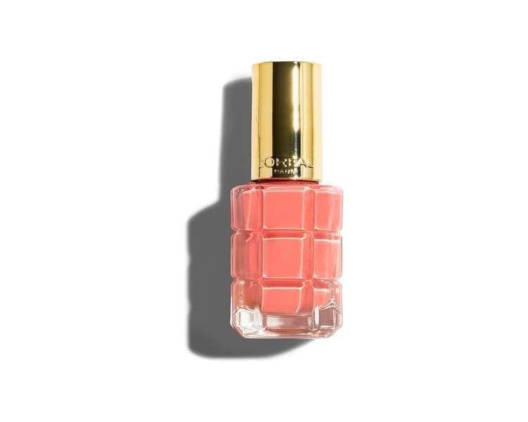 L'Oréal Paris Color Riche Le Vernis Nail Polish with Oil in Light Pink/Nourishing Nail Polish in Summery Rose with Gloss Effect 14ml