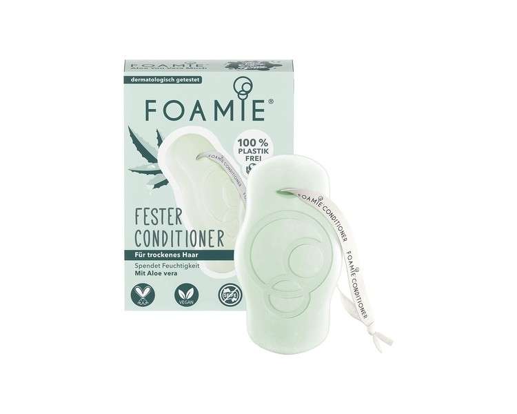 Foamie Aloe Vera Conditioner Bar with Oat Proteins for Dry Hair - Plastic-Free, Soap-Free, Vegan - Perfect for Travel Green