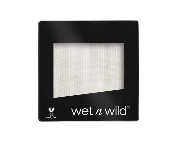 Wet n Wild Color Icon Single Eyeshadow Professional with Hyper-pigmented and Long-lasting Formula Intense Color Sugar