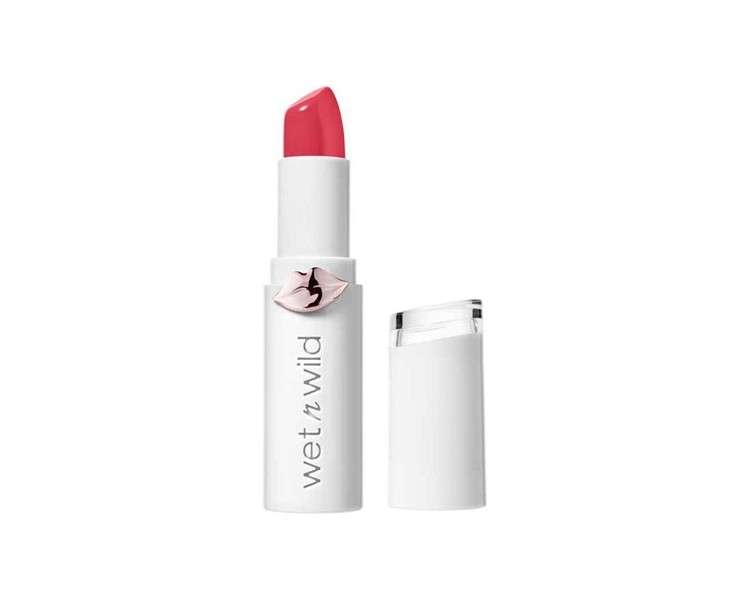 Wet n Wild Megalast Lipstick Long-Lasting Moisturizing Glossy Lipstick with Microbeads Natural Extracts Coenzyme Q10 Vitamin A & E Strawberry Lingerie