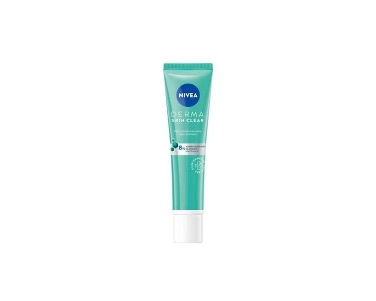 NIVEA Derma Skin Clear Night Exfoliator 40ml