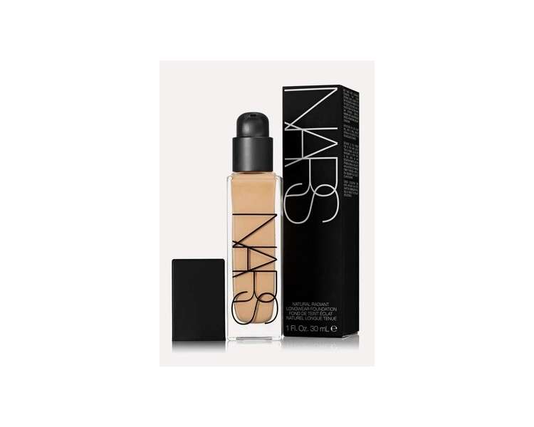 Nars Natural Radiant Longwear Foundation Deauville