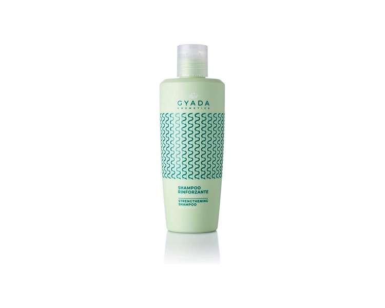 Gyada Cosmetics Strengthening Shampoo with Spirulina 250ml