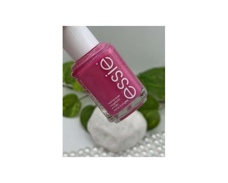 Essie Nail Lacquer Nail Polish 813 All Dolled Up Pink 13.5ml - Brand New