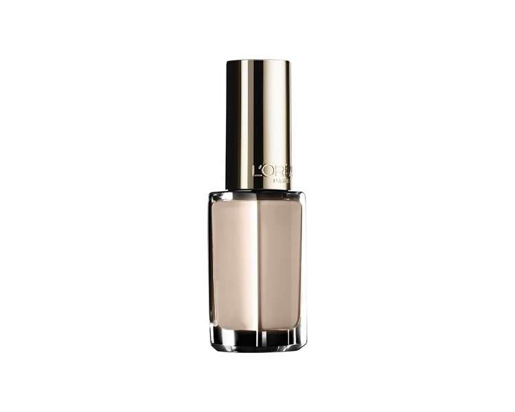 L'Oréal Paris 961 Silky Fawn Color Riche Nail Polish 5ml