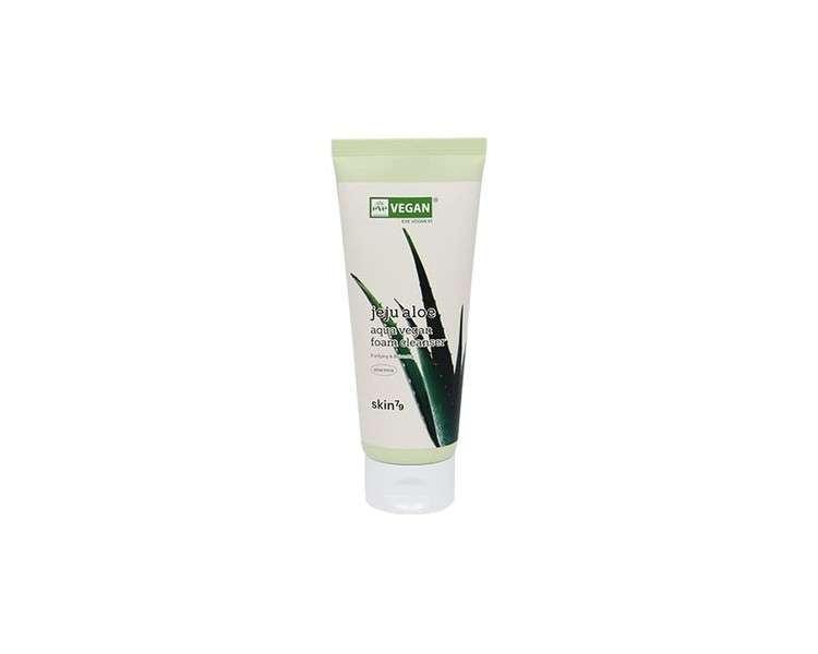 SKIN79 Jeju Aloe Aqua Vegan Foam Cleanser Daily Care for All Skin Types Removes Impurities and Makeup Regenerates 150ml