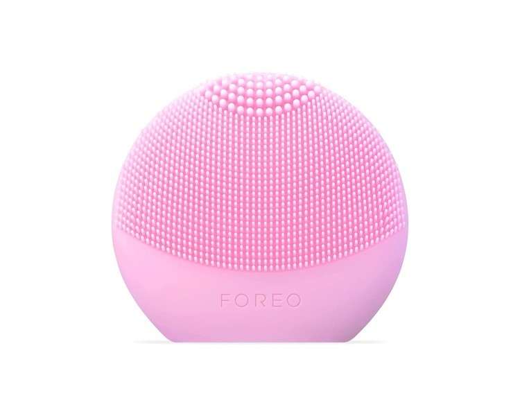 FOREO Luna Play Smart 2 Facial Cleansing Brush with Skin Analysis and Silicone Face Massager Tickle Me Pink