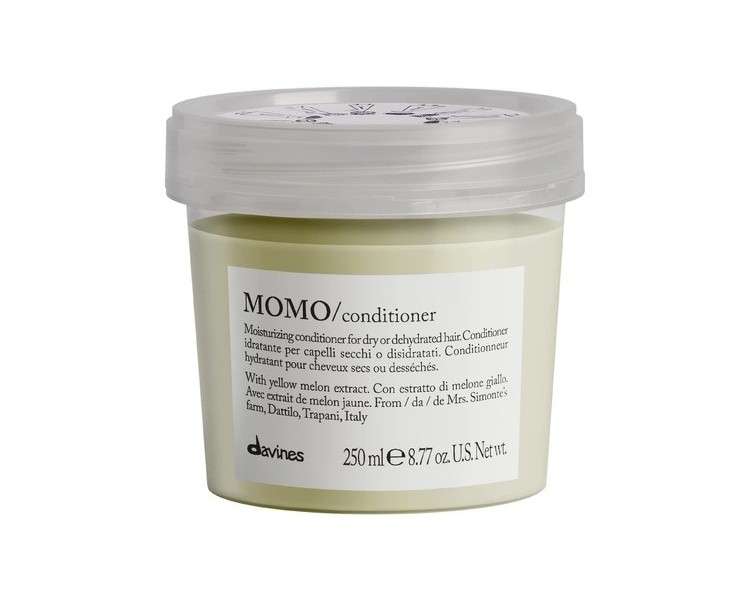 Davines Momo Conditioner Moisturizing Revitalizing Cream for Dry and Dehydrated Hair 250ml
