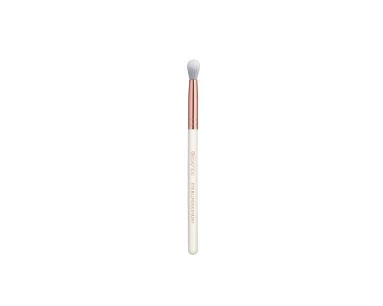 Essence Eye Blender Brush Violet Vegan