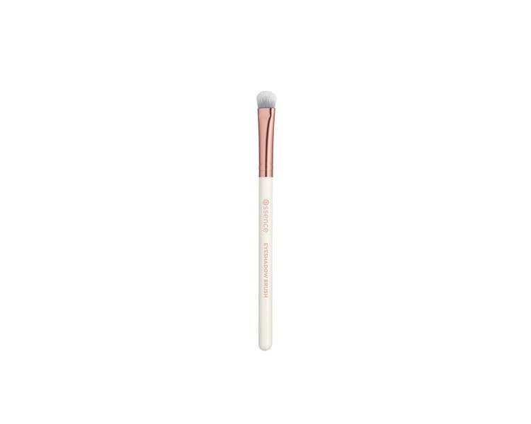 Essence Eyeshadow Brush