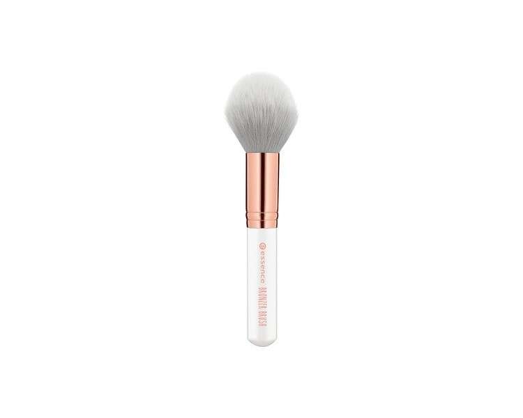 Essence Bronzer Brush White Vegan