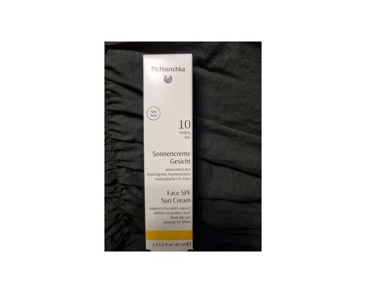 Dr. Hauschka Face Sunscreen 10 Low 40ml