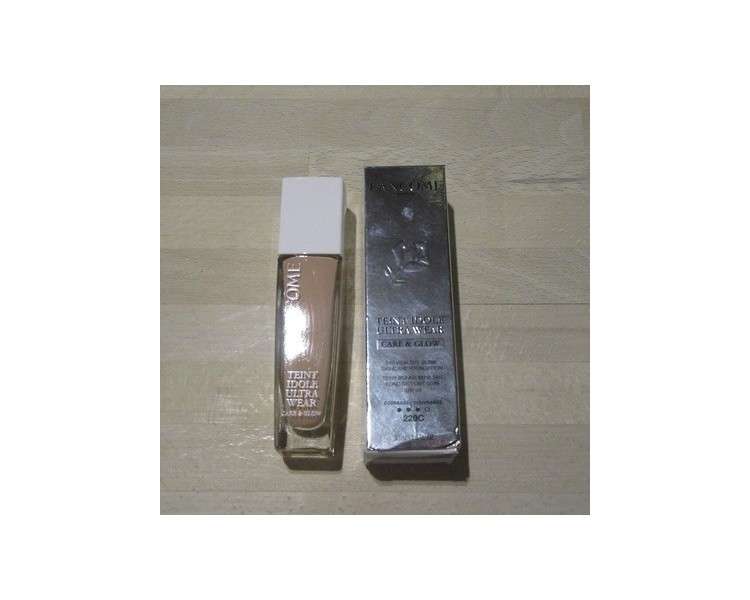 Lancome Teint Idole Ultra Wear Care & Glow Foundation 30ml 220C