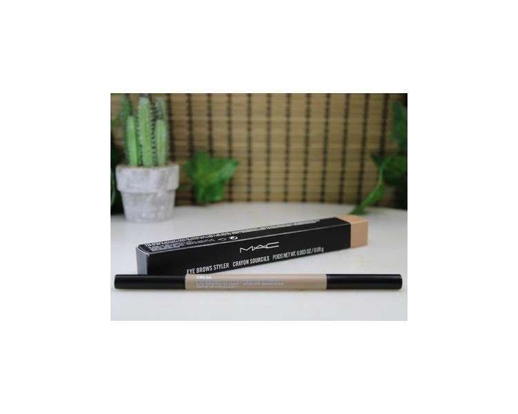 MAC Eye Brows Styler OMEGA 0.003oz - New in Box