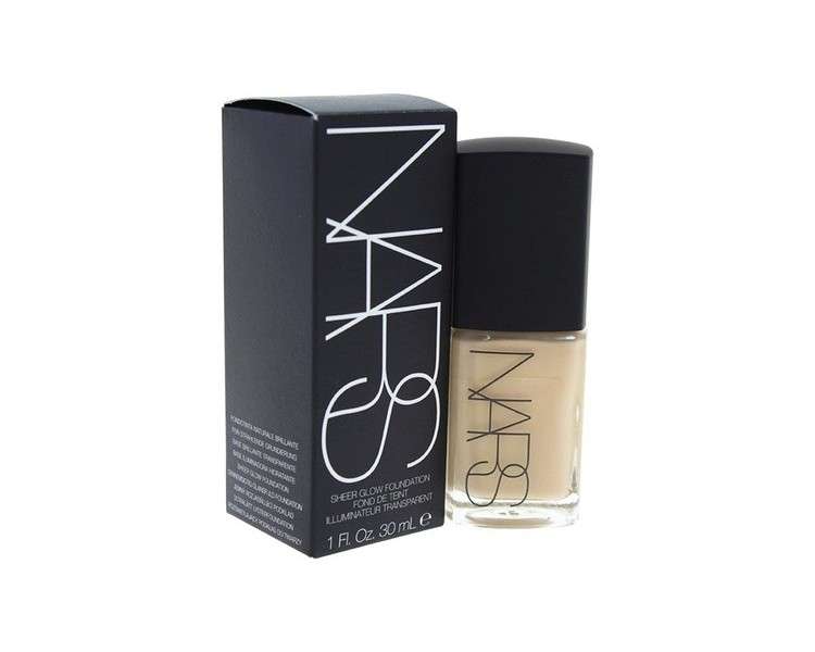 NARS Sheer Glow Light 4 Deauville Foundation 30ml