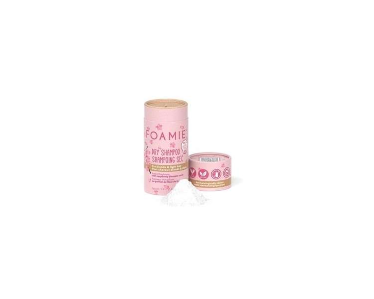 FOAMIE Berry Dry Shampoo for Blonde Hair - Softener-Free, pH-Balanced, Soap-Free, Sulfate-Free, or Paraben-Free Made in the UK Beige