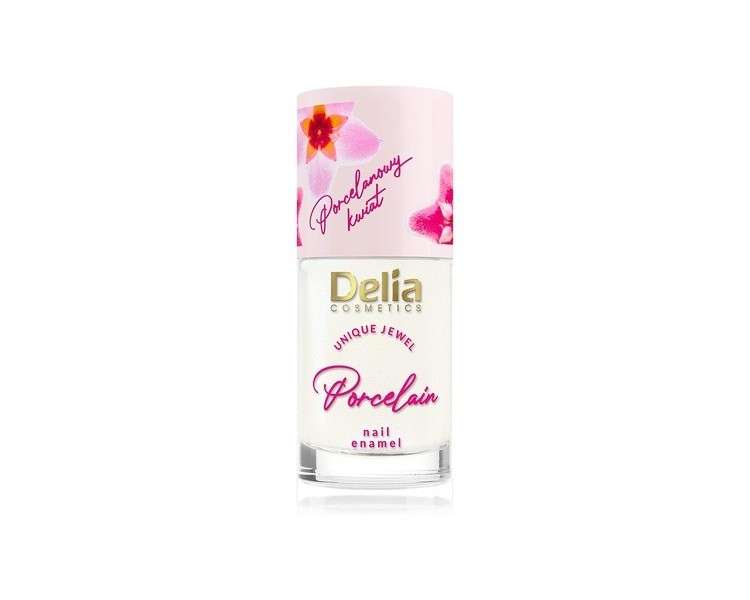 Delia Cosmetics - Nail Polish And Conditioner 2 In 1 - Cream - Colour