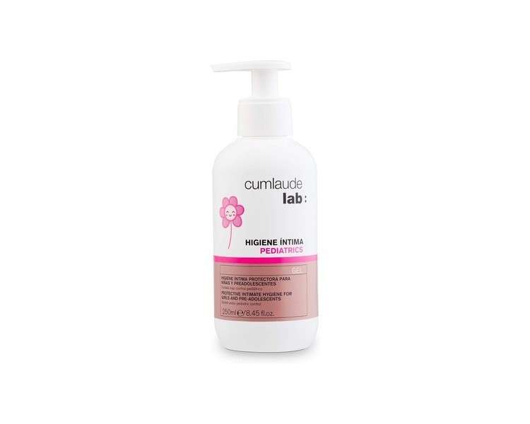 Cumlaude Lab Pediatric Intimate Hygiene Gel pH Neutral Soothing and Refreshing Prevents Itching and Redness 250ml