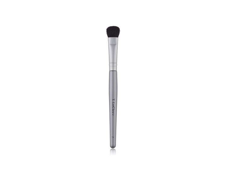 T.LeClerc Eyes Base Brush 7 Eyeshadow Brush