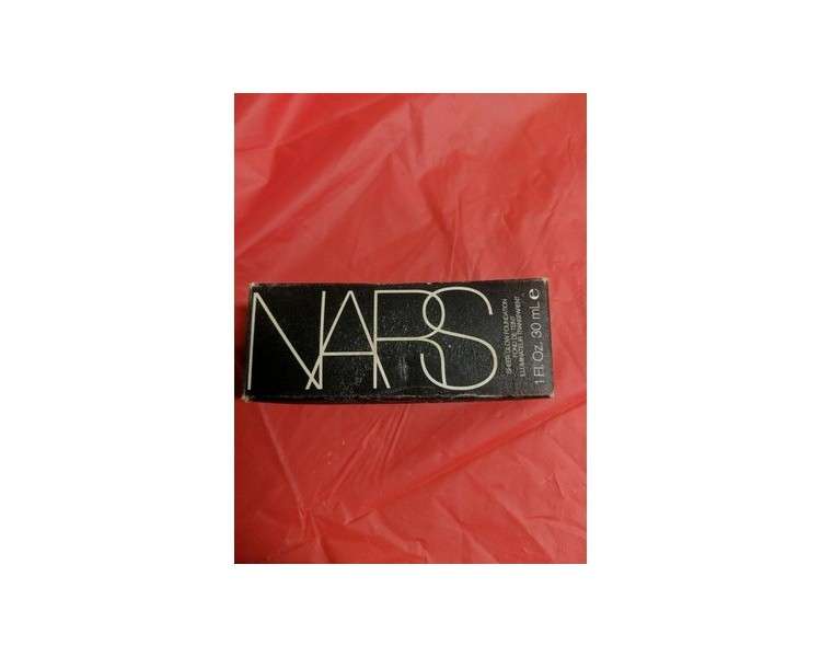 NARS Sheer Glow Foundation Transparent with Medizingold 30ml 1oz - New in Box