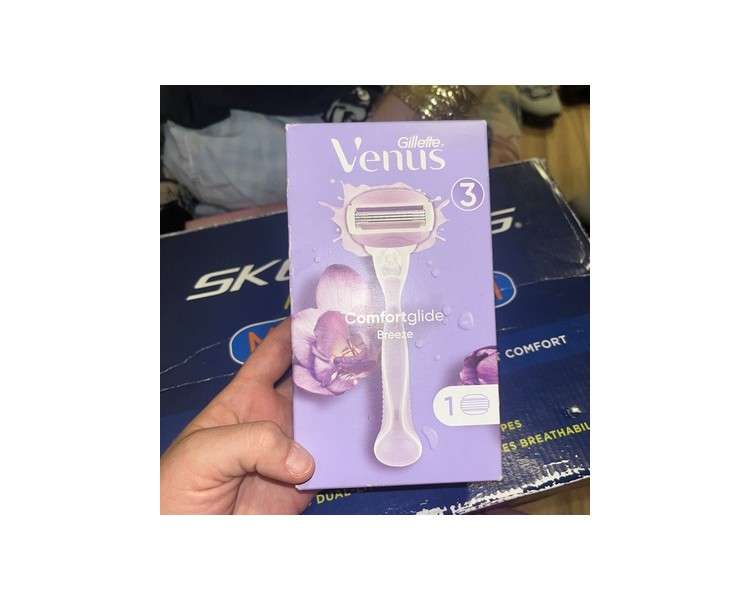 Gillette Venus Comfortglide Breeze Scented Razor 3 Blades NEW