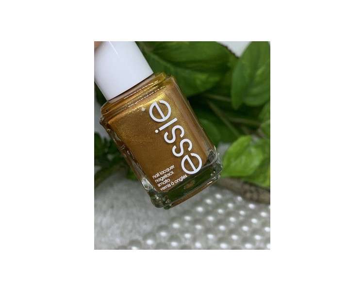 Essie Nail Lacquer 878 Not So Silent Night Gold Shimmer 13.5ml