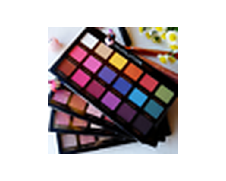 Makeup Revolution Eye Shadow Palette Pro Trends Mischief Mattes 18g