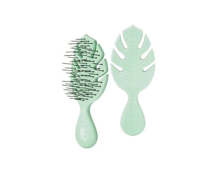 Wet Brush Go Green Mini Detangler Hairbrush with UltraSoft Intelliflex Bristles - Green