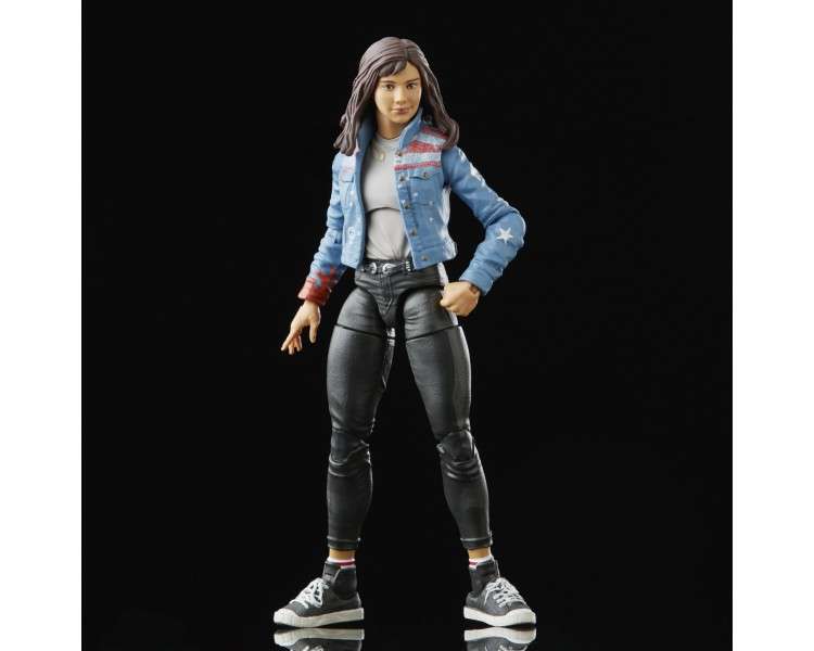 Figura hasbro america chavez 15 cm