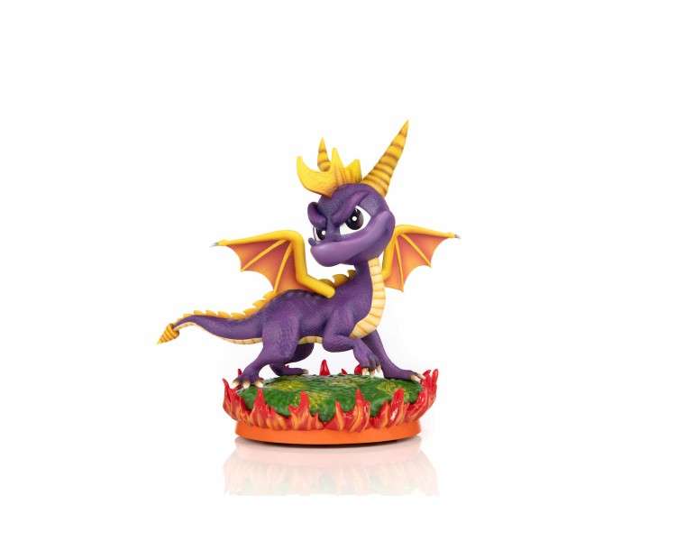 Estatua first 4 figures spyro 2