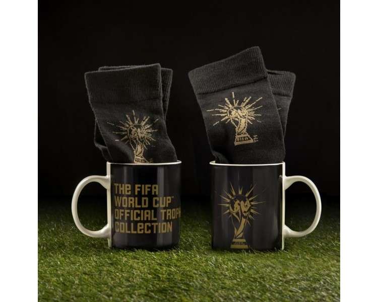 Set taza y calcetines paladone fifa