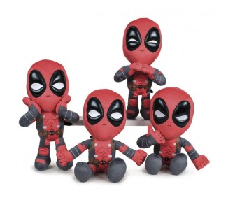 Peluche Deadpool Marvel 32cm surtido