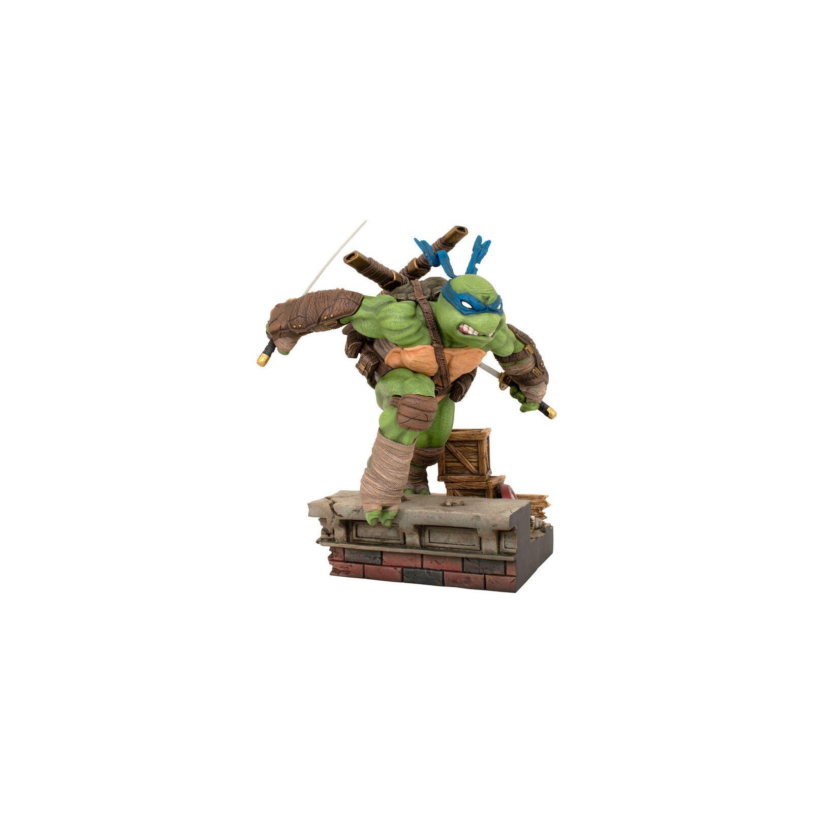 Figura Leonardo Tortugas Ninja 28Cm