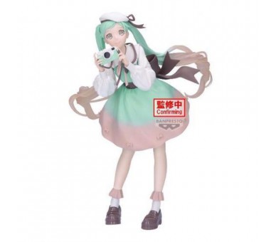 Hatsune Miku Holiday Memories Camera 20cm