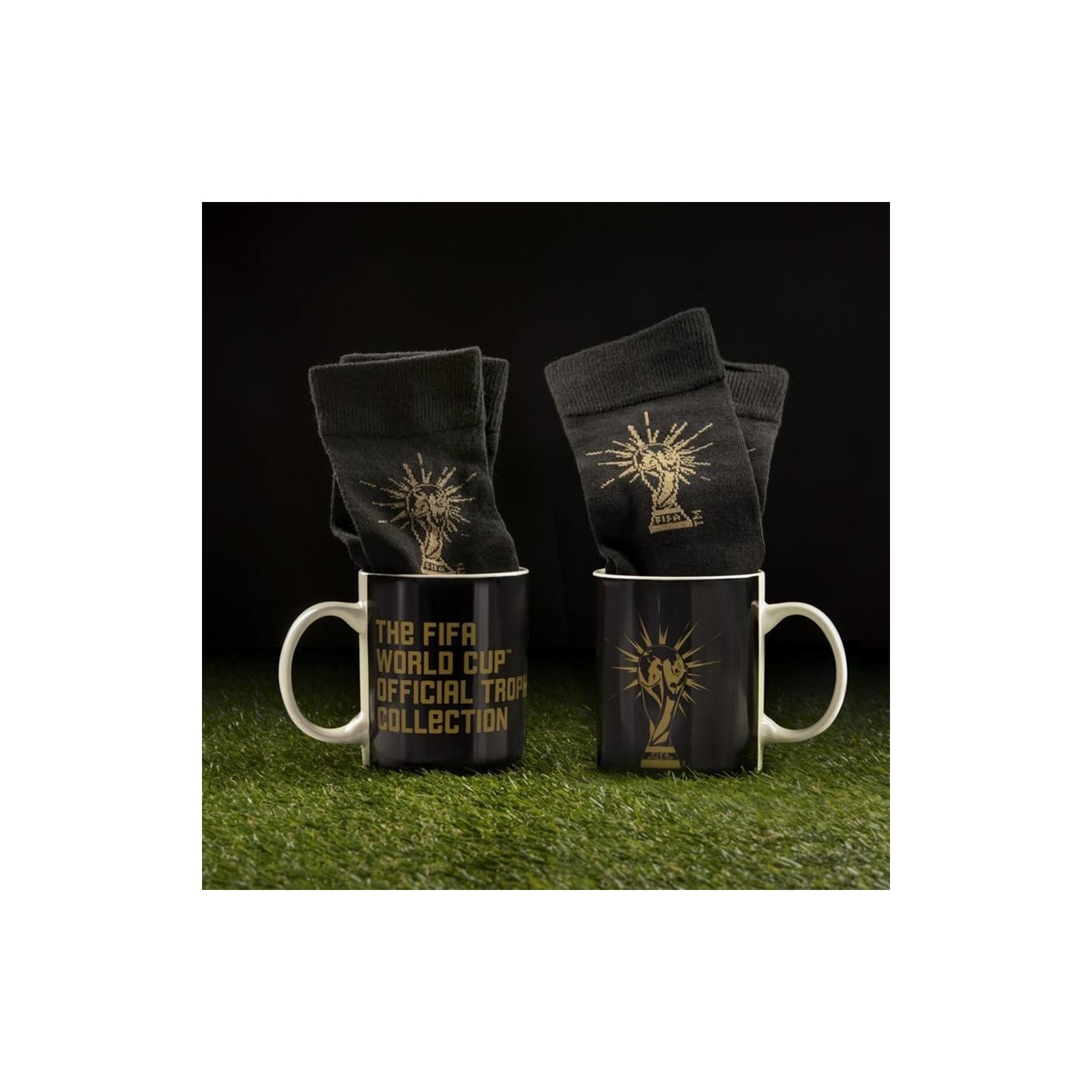 Set Taza Y Calcetines Paladone Fifa